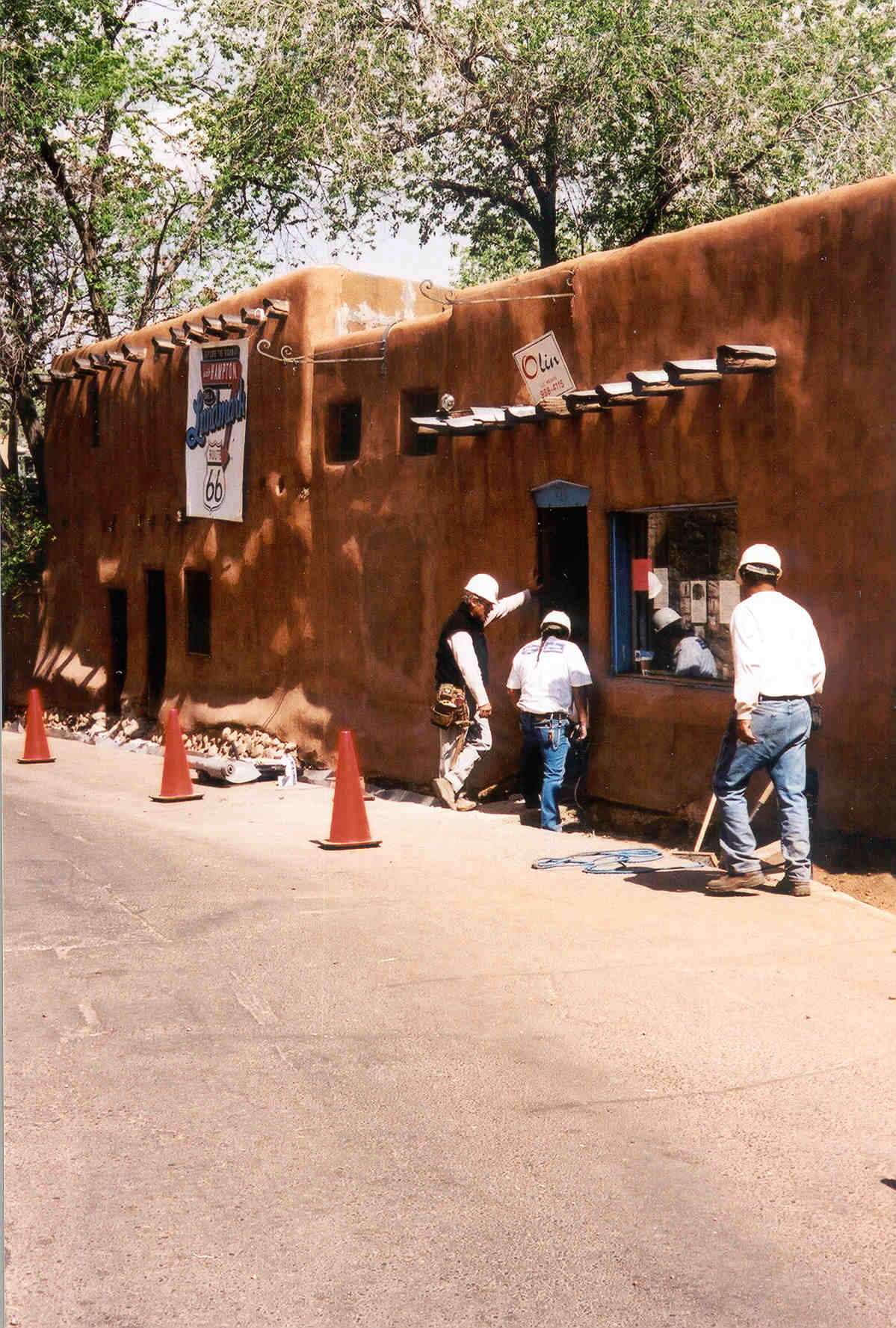 On May 15, 2003, Hampton Hotel volunteers converged at the Oldest House under the guidance of Cornerstones, a local non-profit organization dedicated to restoring rural Hispanic villages and Indian Pueblos, to rehabilitate this historic structure. The refurbishment involved recreating its original mud bricks and plaster substance to re-plaster the interior walls; re-roof the structure; repair its entry door; remove street concrete pavement that was retaining moisture and damaging its walls; creating a bed o
