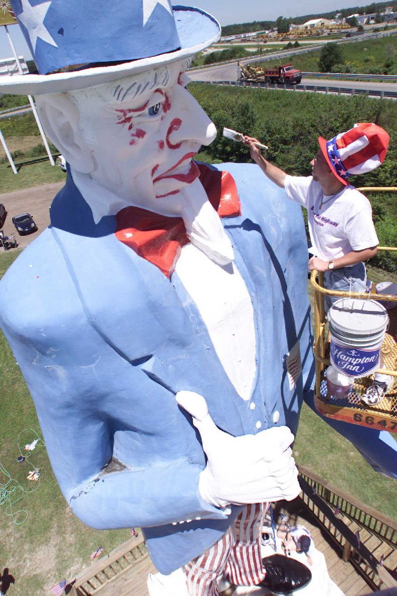On July 2, 2001, just two days before the first Independence Day of the new millennium, several Hampton volunteers paid tribute to Uncle Sam by restoring his huge twin statue to its original towering glory. Suffice to say, volunteers gave the patriotic icon an extra, extra large coat – of paint – and re rejuvenation he needed after 40 years of deterioration.