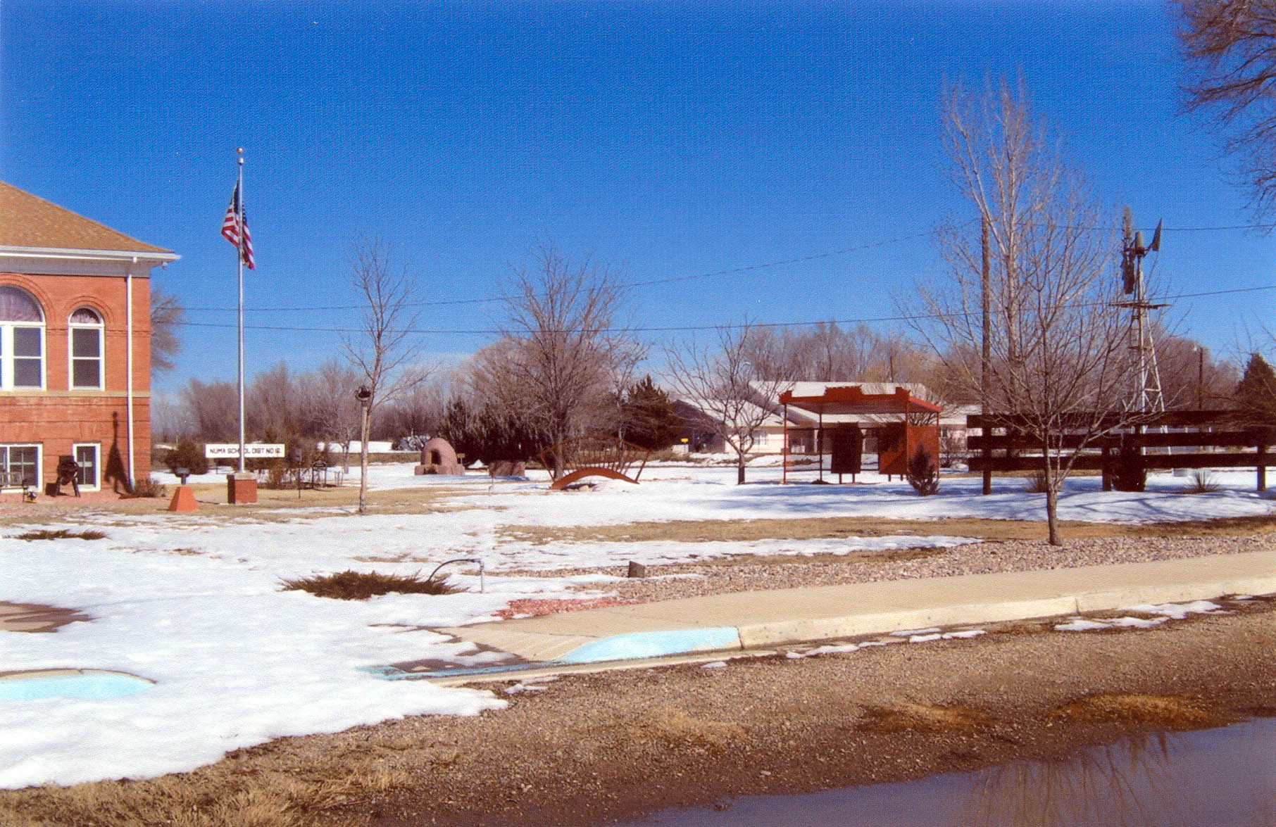 The 1914 Crowley grade school has been restored and is now the home of the Crowley Heritage Center and Museum. The building also serves as the Town Hall, Municipal Court, and as a community center.