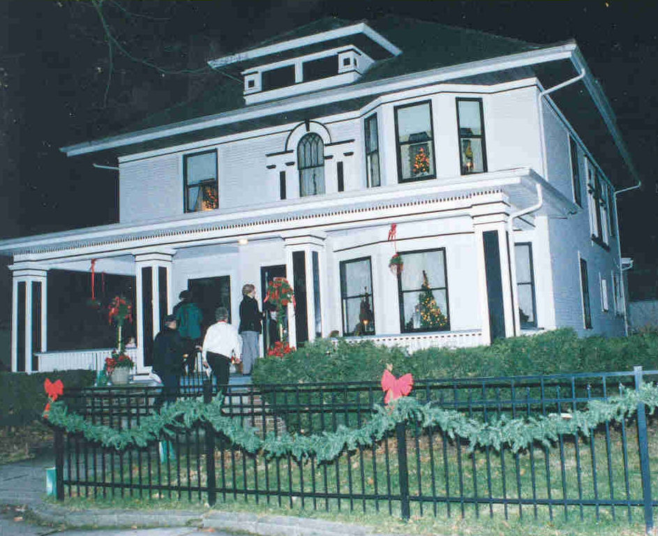 People Engaged in Preservation, La Porte, Indiana's local historic preservation organization, has organized an annual Candle-Light Tour of Historic Homes since 1996.