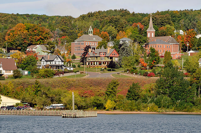 Historic Bayfield is located on the shores of Lake Superior. 