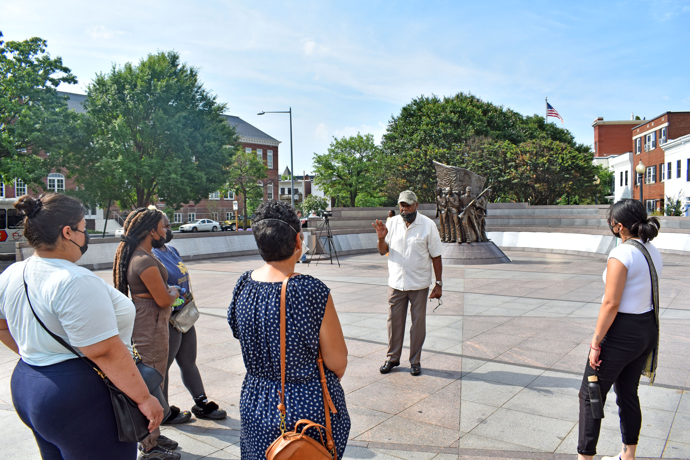 STudents at the African American Civil War Memorial