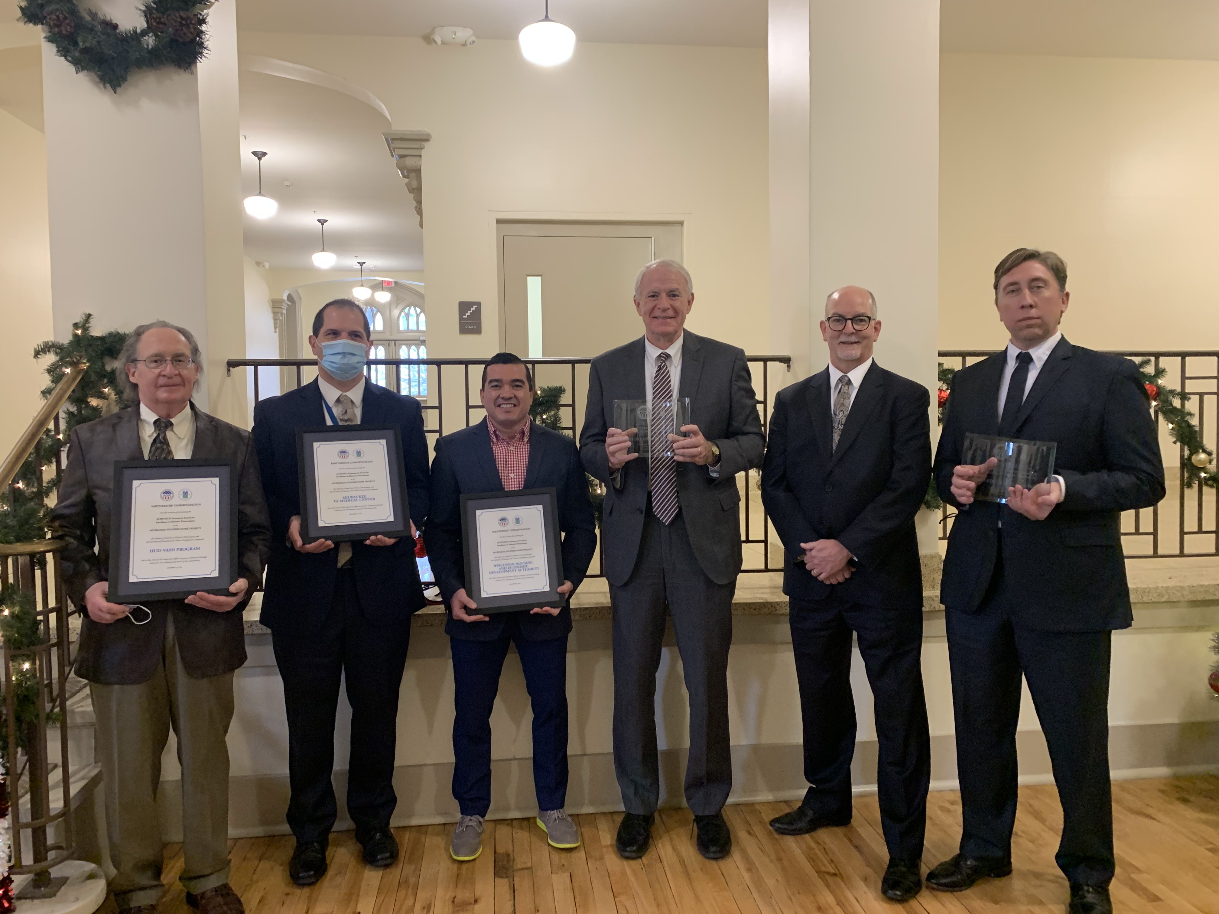 Dale Darrow for HUD, Dr. Dan Zomchek for Zablock VAMC, Fernando Escobar for WHEDA, Mayor Tom Barrett, Jim Cunningham for HUD, and Jonathan Beck for the Alexander Company