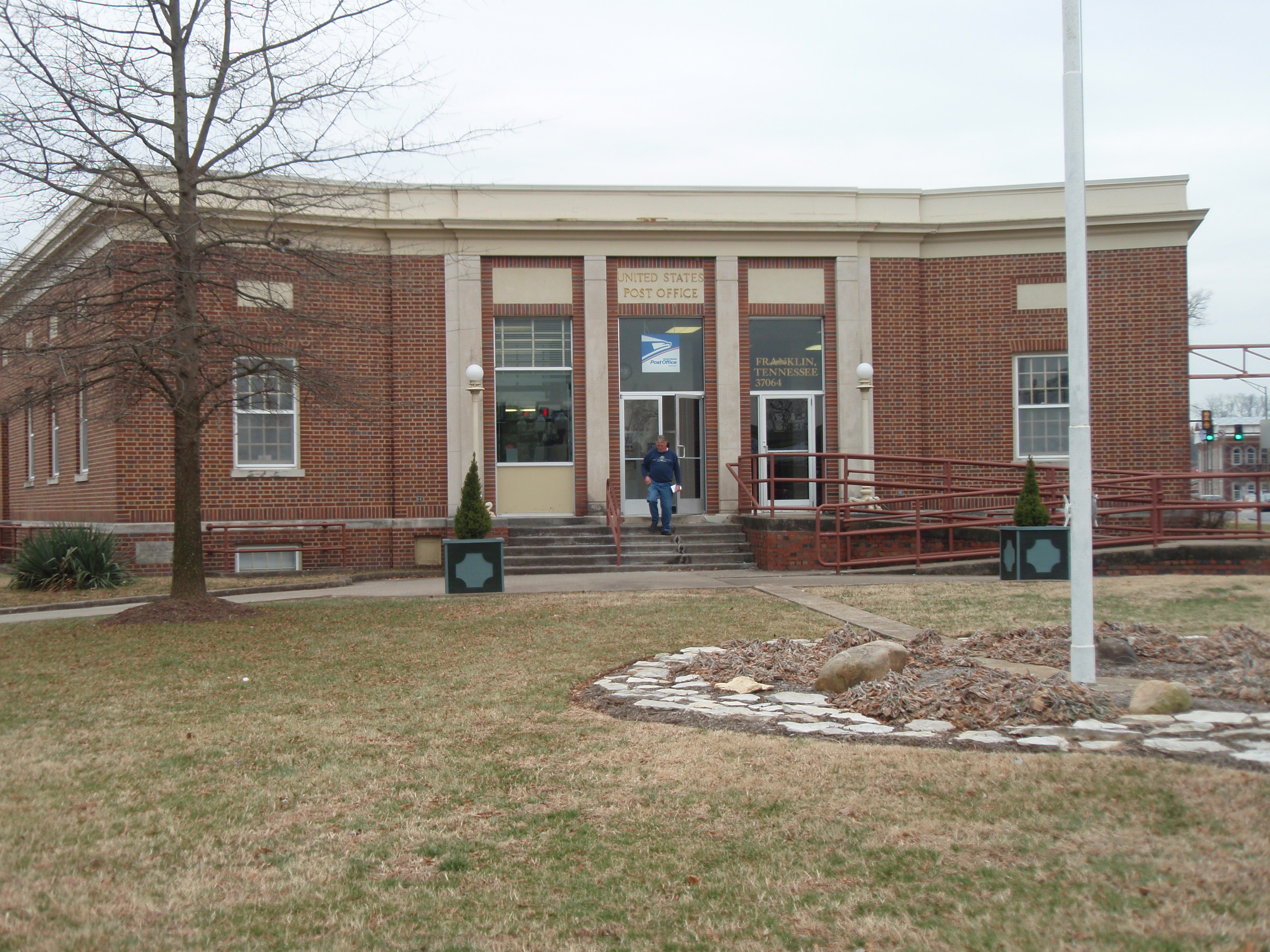 Franklin Post Office